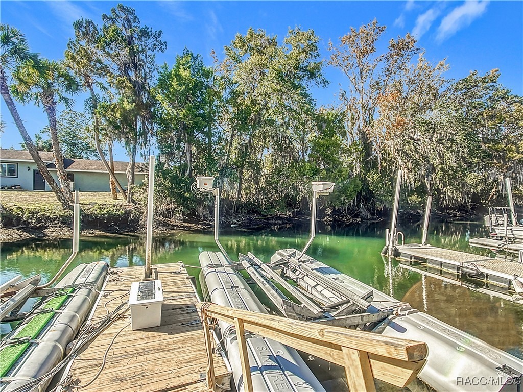 Beach Ln, Crystal River, FL 34429