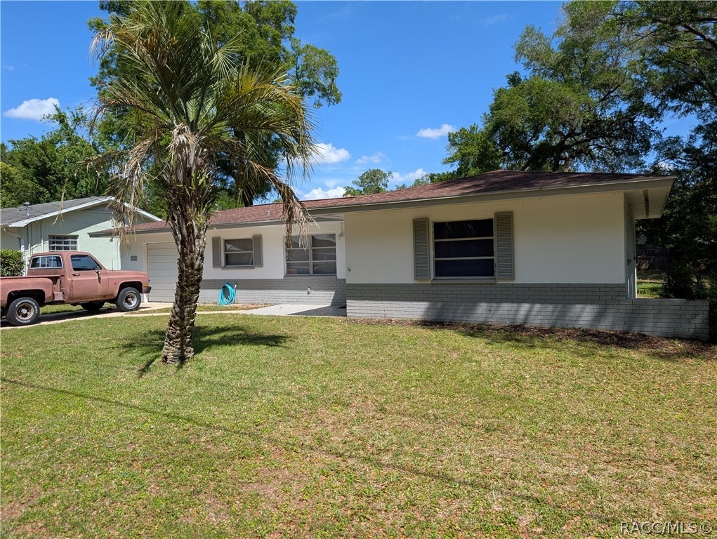 College Ave, Inverness, FL 34452 #1