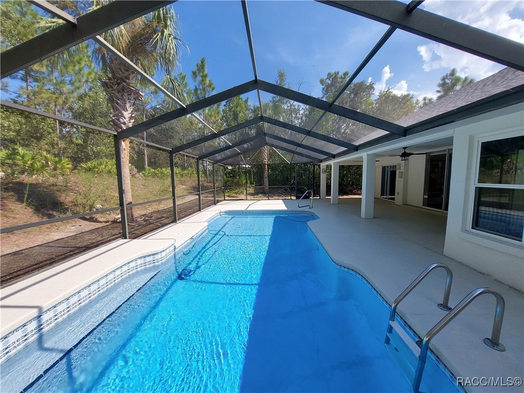 Vinca St, Homosassa, FL 34446