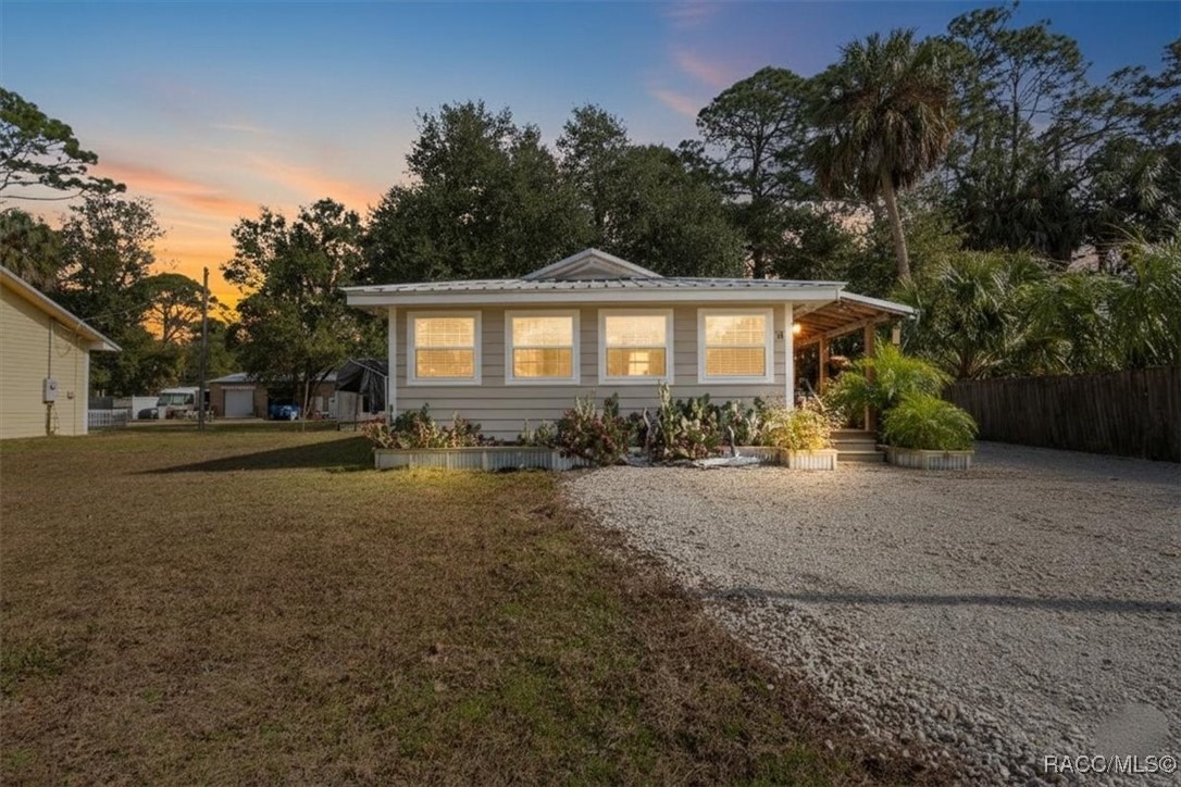 56th St, Yankeetown, FL 34498