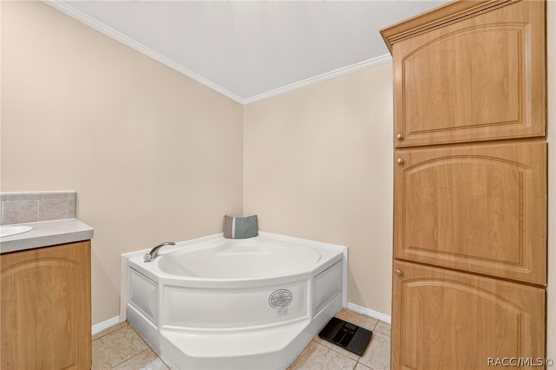 Laura St, Dunnellon, FL 34433 #1