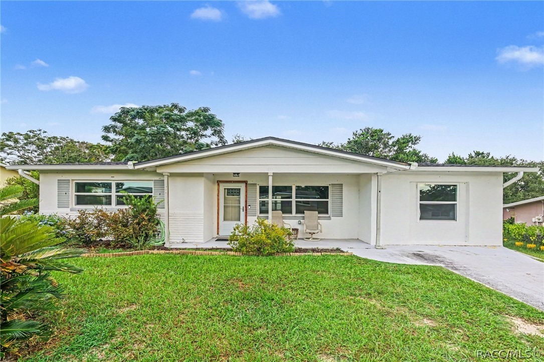 Adams St, Beverly Hills, FL 34465