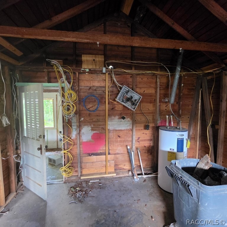 Ogden Ln, Floral City, FL 34436