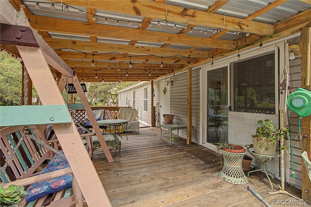Windsong St, Floral City, FL 34436