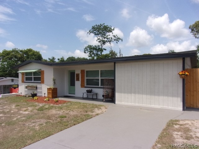 Monroe St, Beverly Hills, FL 34465