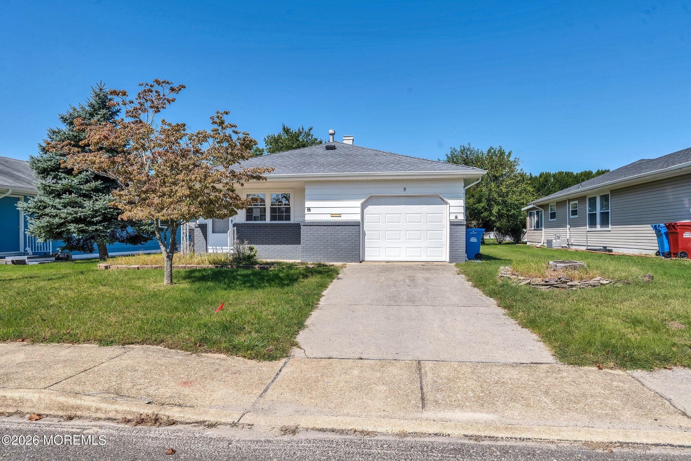 Kinsale St, Toms River, NJ 08757 #1