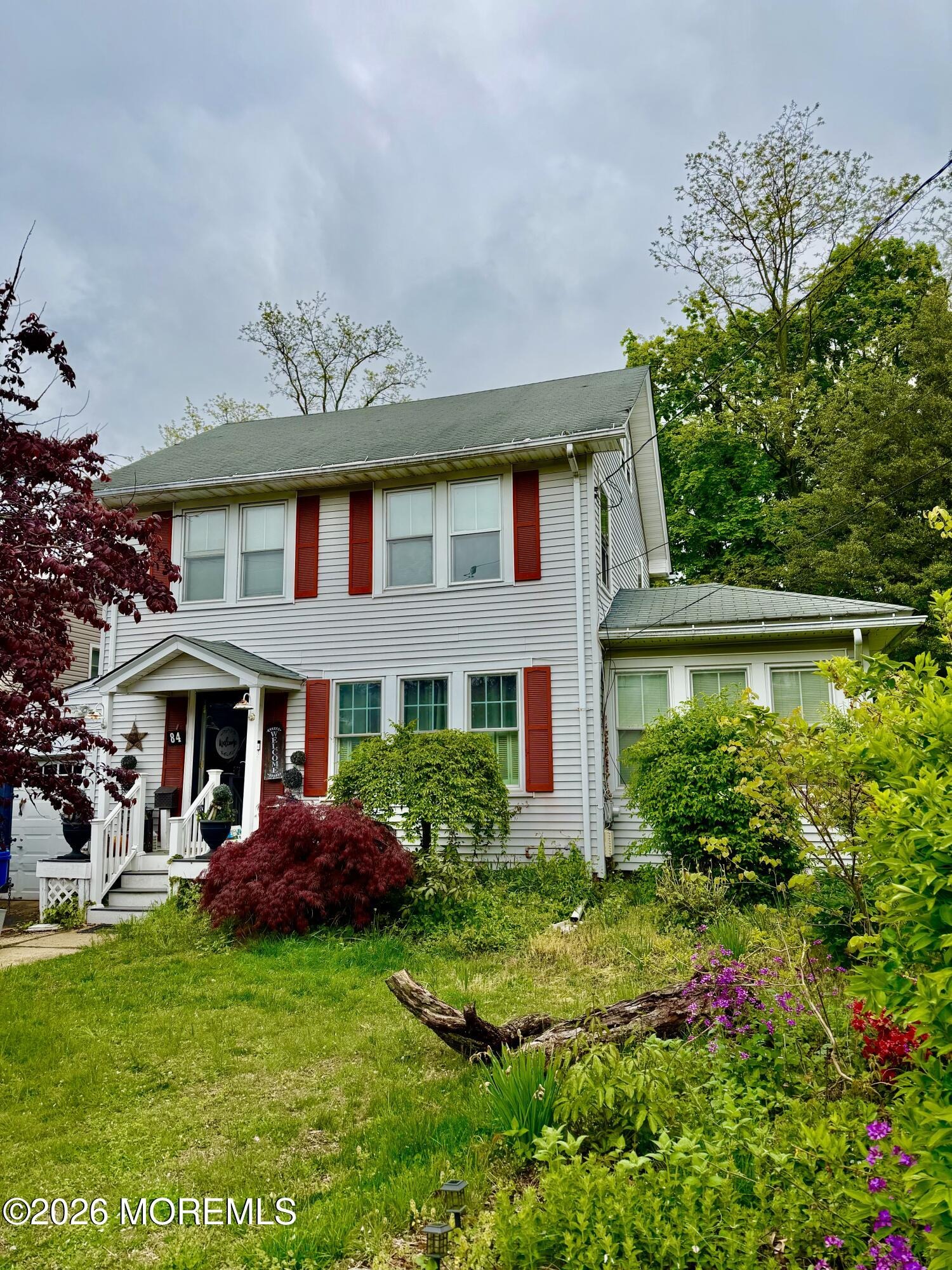 Applegate St, Red Bank, NJ 07701