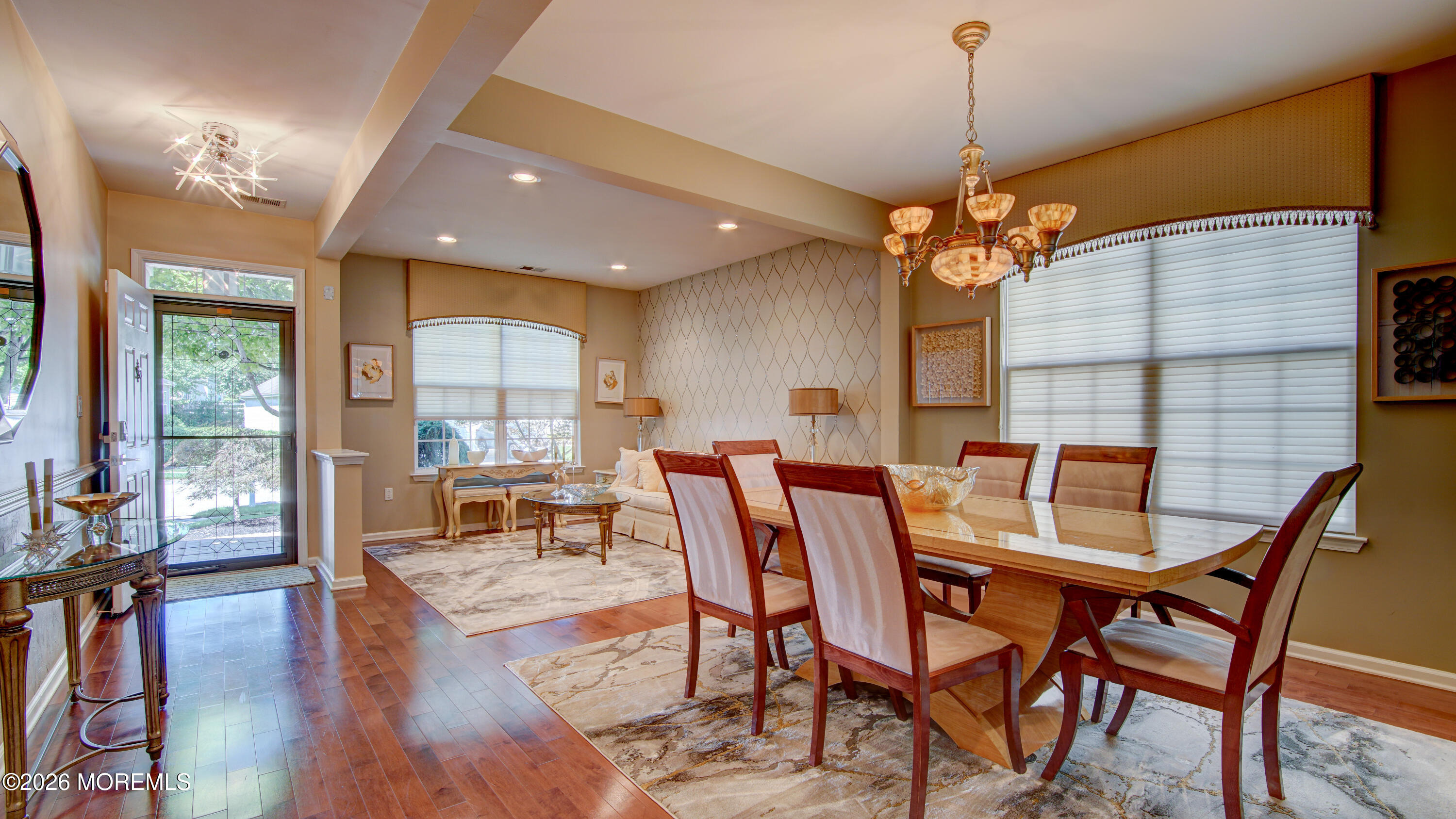 Silver Charm Rd, Manalapan, NJ 07726