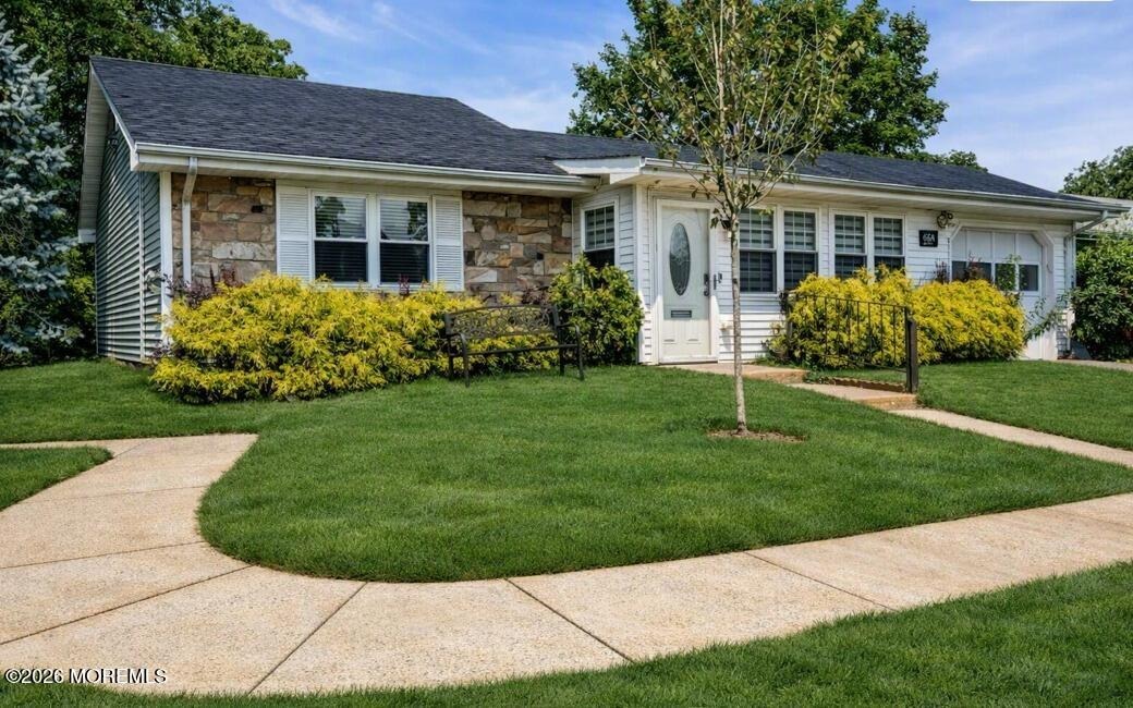 Ivy Ct, Lakewood, NJ 08701