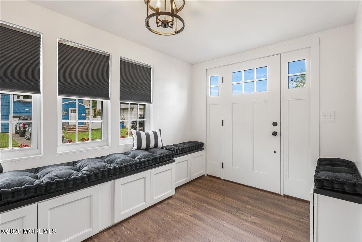 Manchester Ave, Keyport, NJ 07735