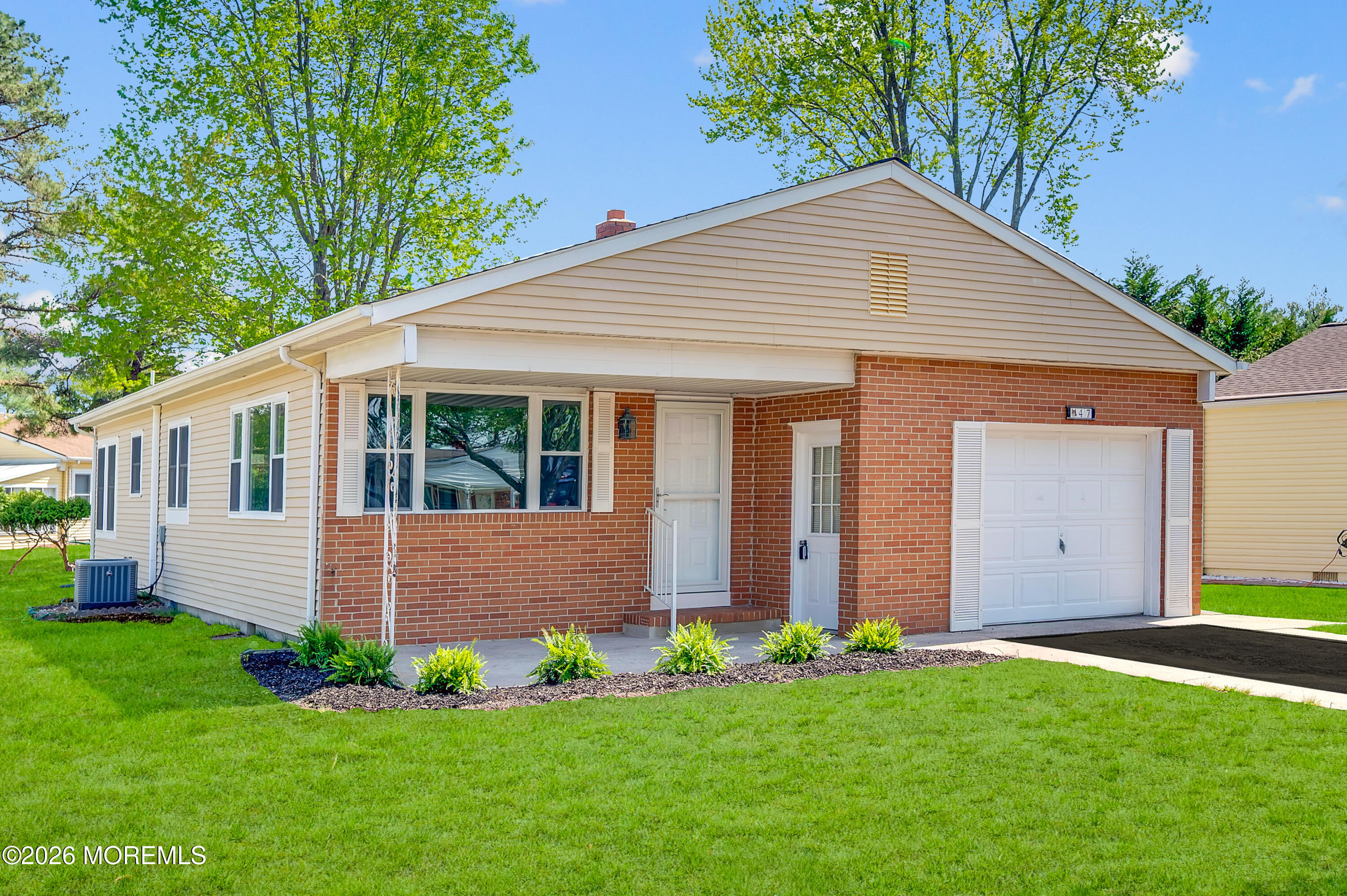 Normanton Ct, Toms River, NJ 08757