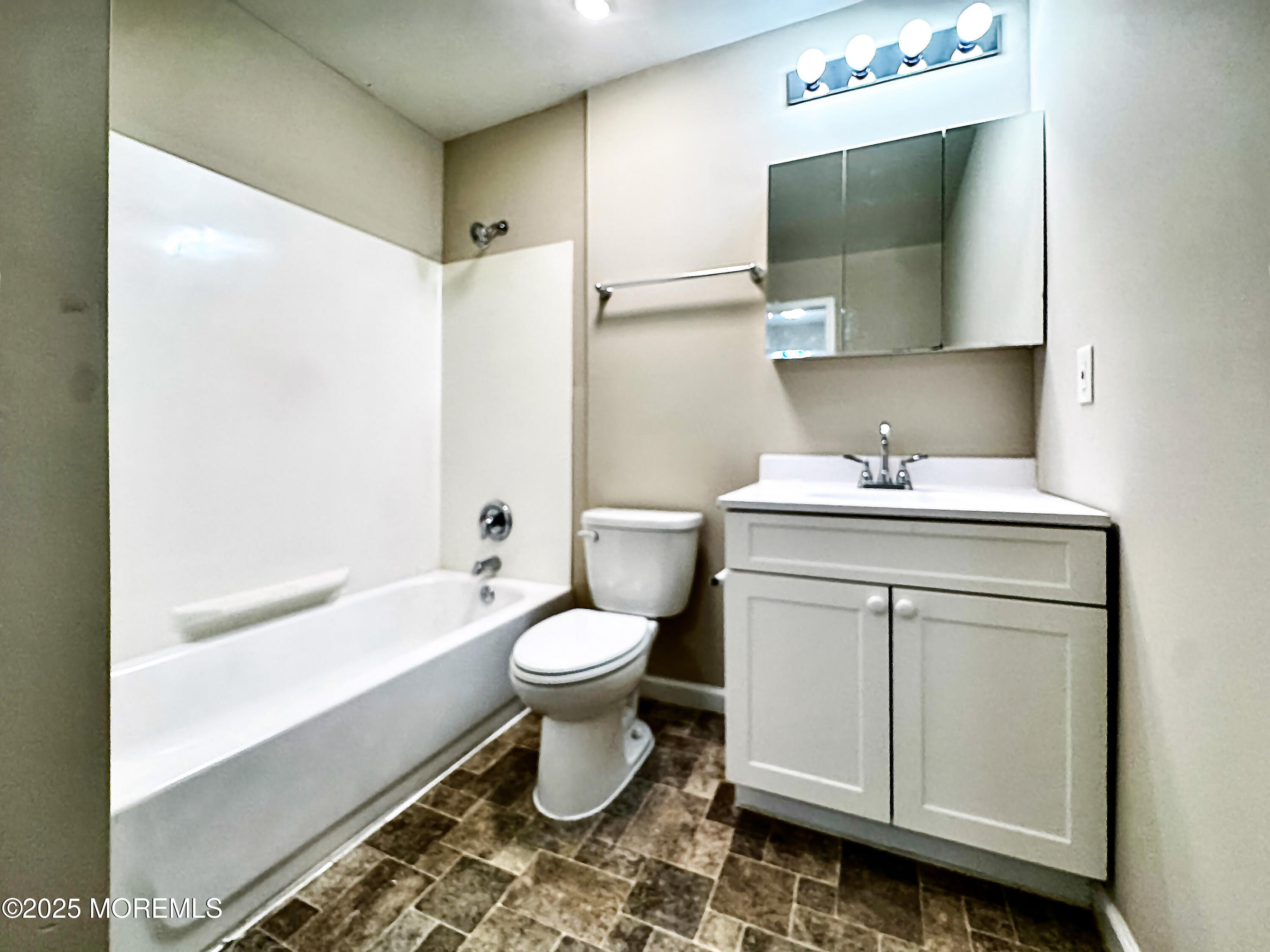 Primrose Ln, Brick, NJ 08724