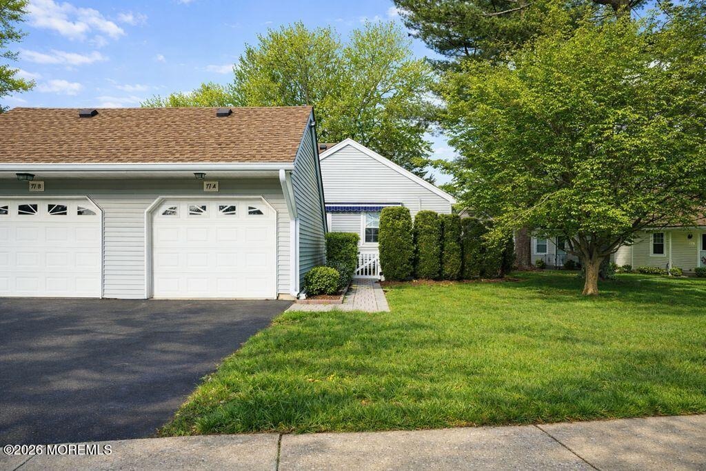 Patrick Henry Sq, Freehold, NJ 07728