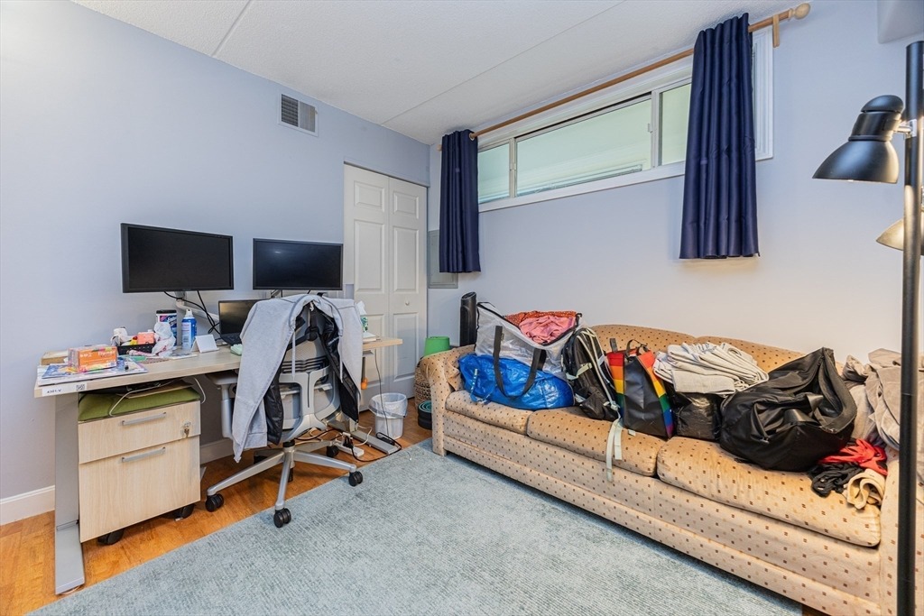 Harvard St, Cambridge, MA 02139 #1