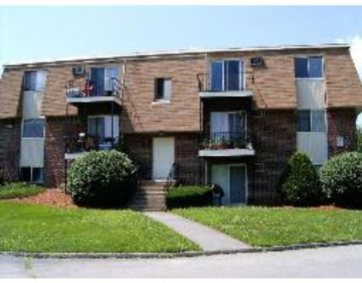 Pemberton St, Dracut, MA 01826