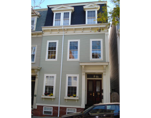 Trenton St, Charlestown, MA 02129