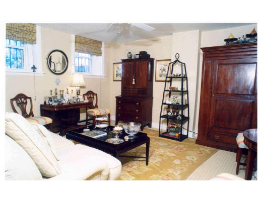 Russell St, Charlestown, MA 02129