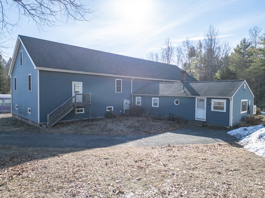 Main St, West Townsend, MA 01474