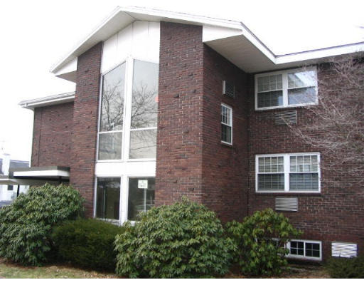Main St, Walpole, MA 02081