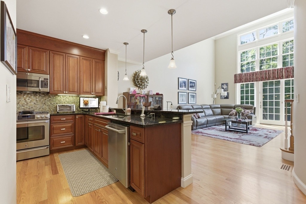 Salem St, Lynnfield, MA 01940 #1