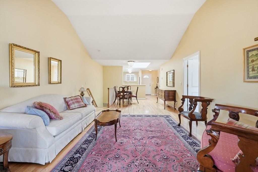 William Onthank Ln, Southborough, MA 01772 #1