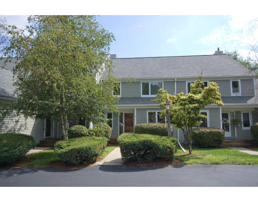 Stone Ridge Rd, Franklin, MA 02038
