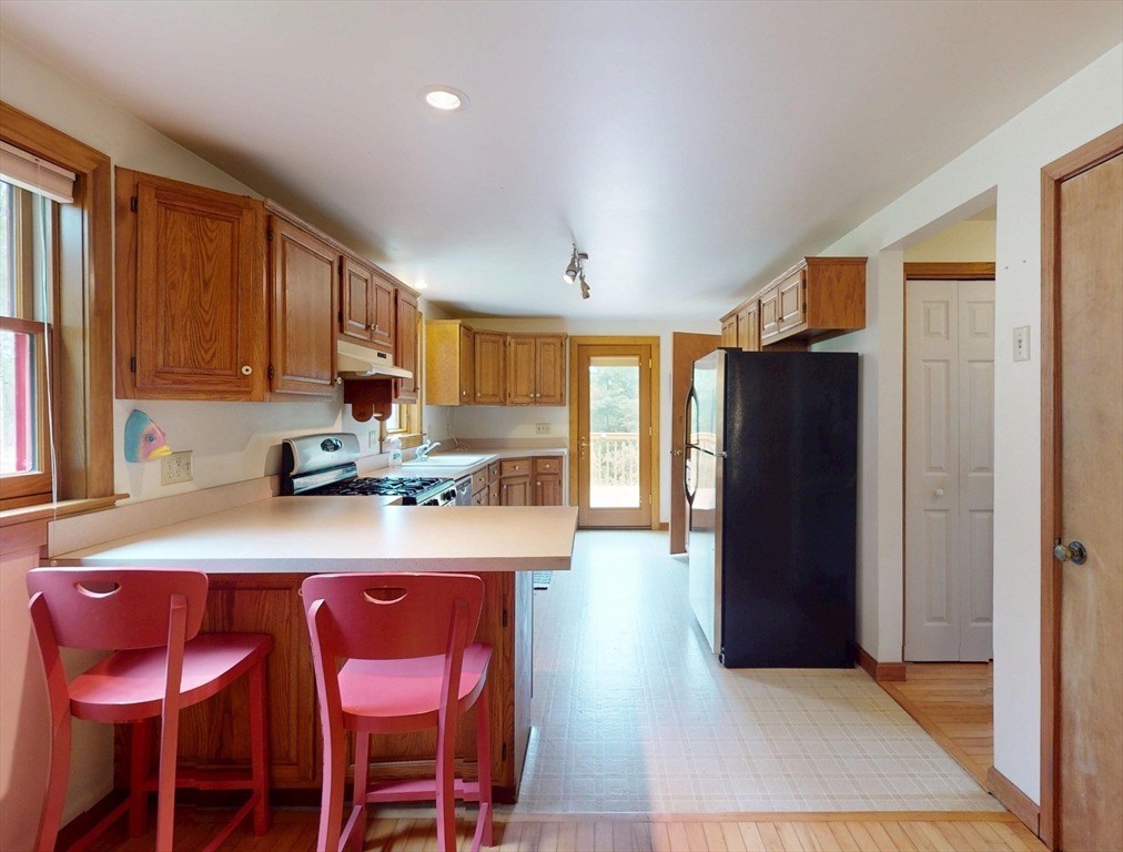 Hill Rd, Leyden, MA 01337 #1