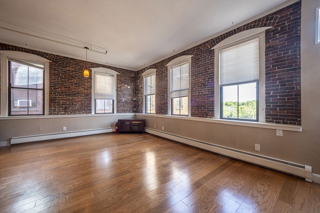 Washington St, Haverhill, MA 01832 #1