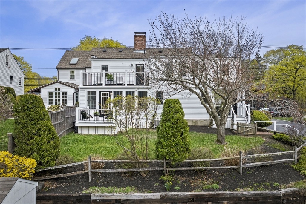 High Rd, Newbury, MA 01951