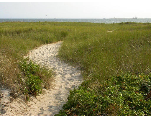 Commercial St, Provincetown, MA 02657