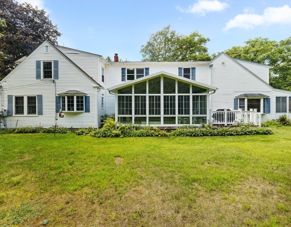 West St, Lunenburg, MA 01462