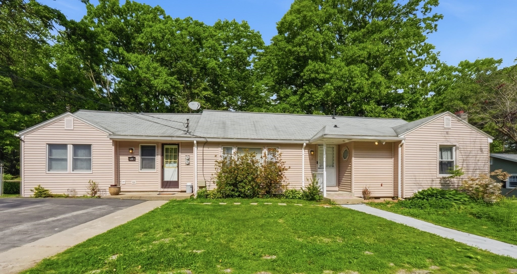 Passway 5 , Worcester, MA 01602