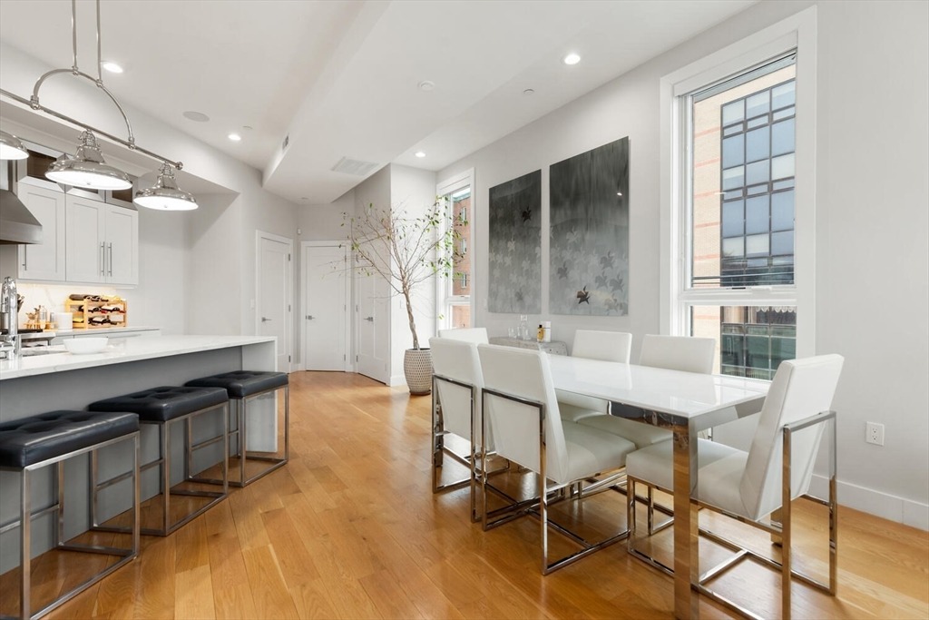 4th St, South Boston, MA 02127 #1