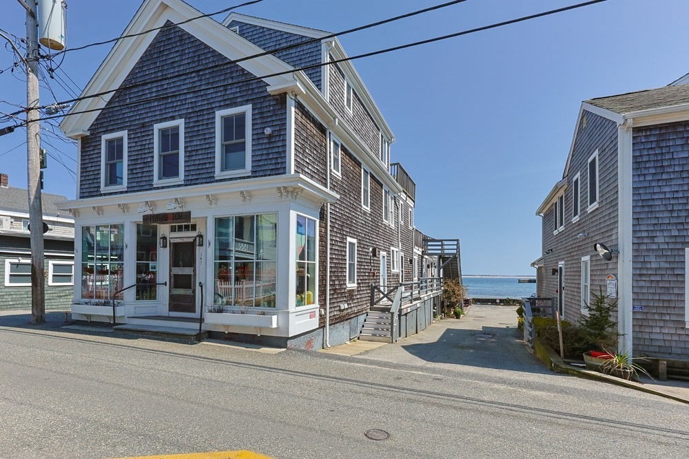 Commercial St, Provincetown, MA 02657