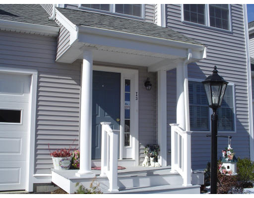Auburnville Way, Whitman, MA 02382