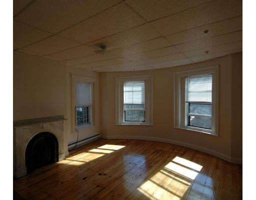 Massachusetts Ave, Boston, MA 02118