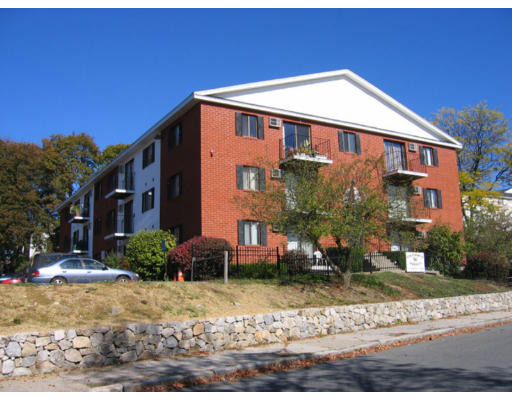 Edgeworth St, Worcester, MA 01605 #1