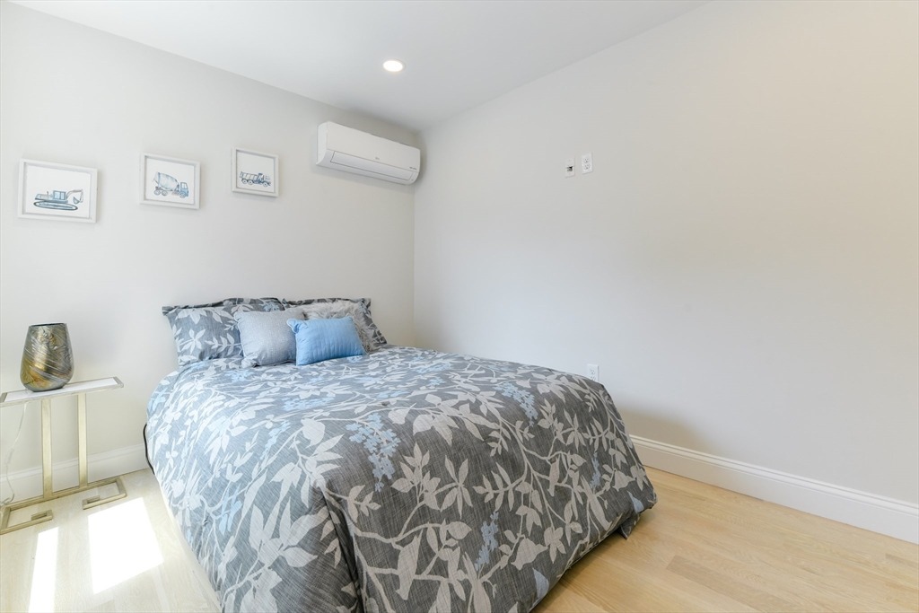 Underhill St, Winthrop, MA 02152 #1