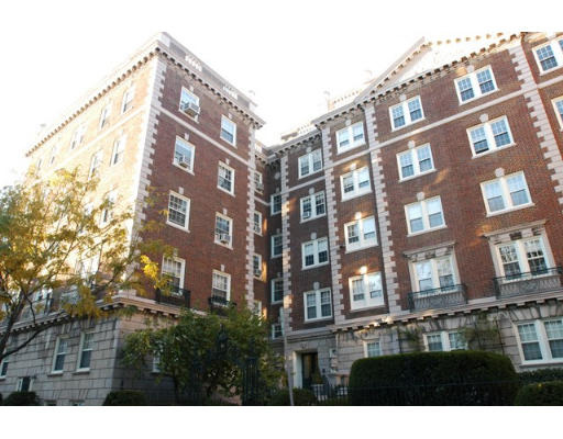 Arlington St, Cambridge, MA 02140