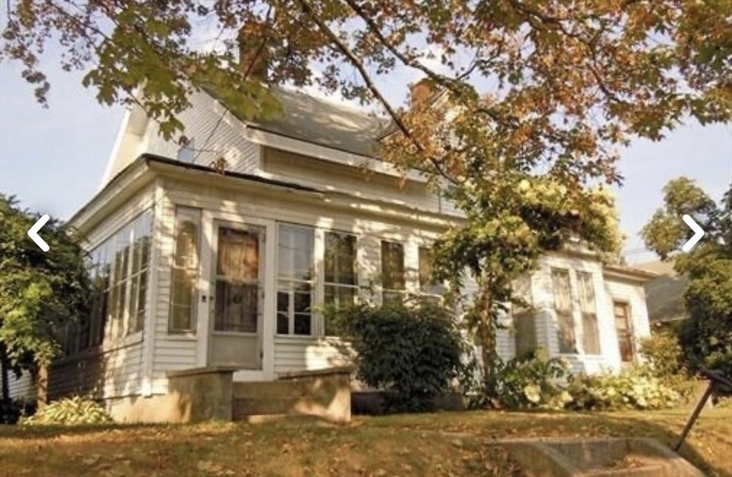 Pleasant St, Ware, MA 01082