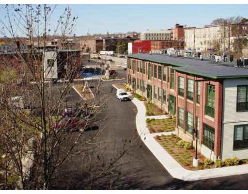 Allen St, Woonsocket, RI 02895