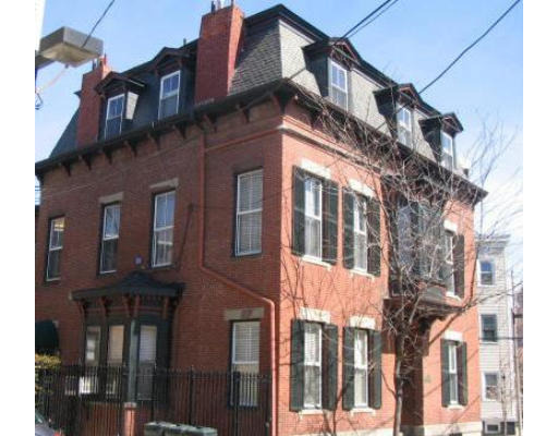 Sullivan St, Charlestown, MA 02129