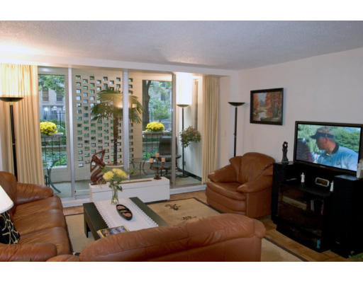 Pond Ave, Brookline, MA 02445