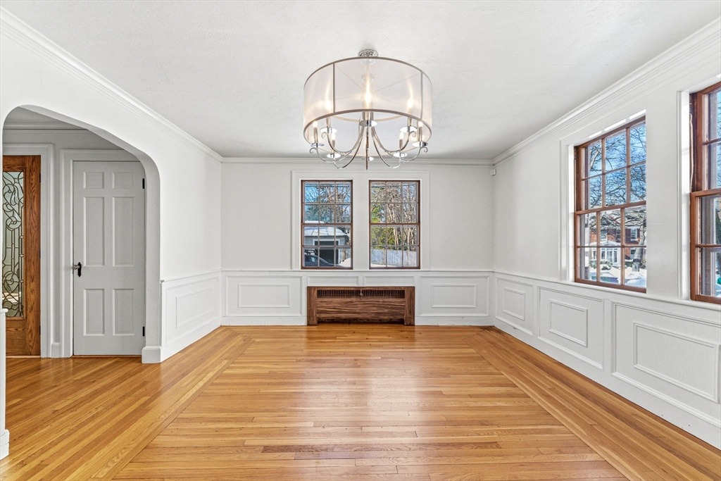 Acacia Ave, Chestnut Hill, MA 02467 #1
