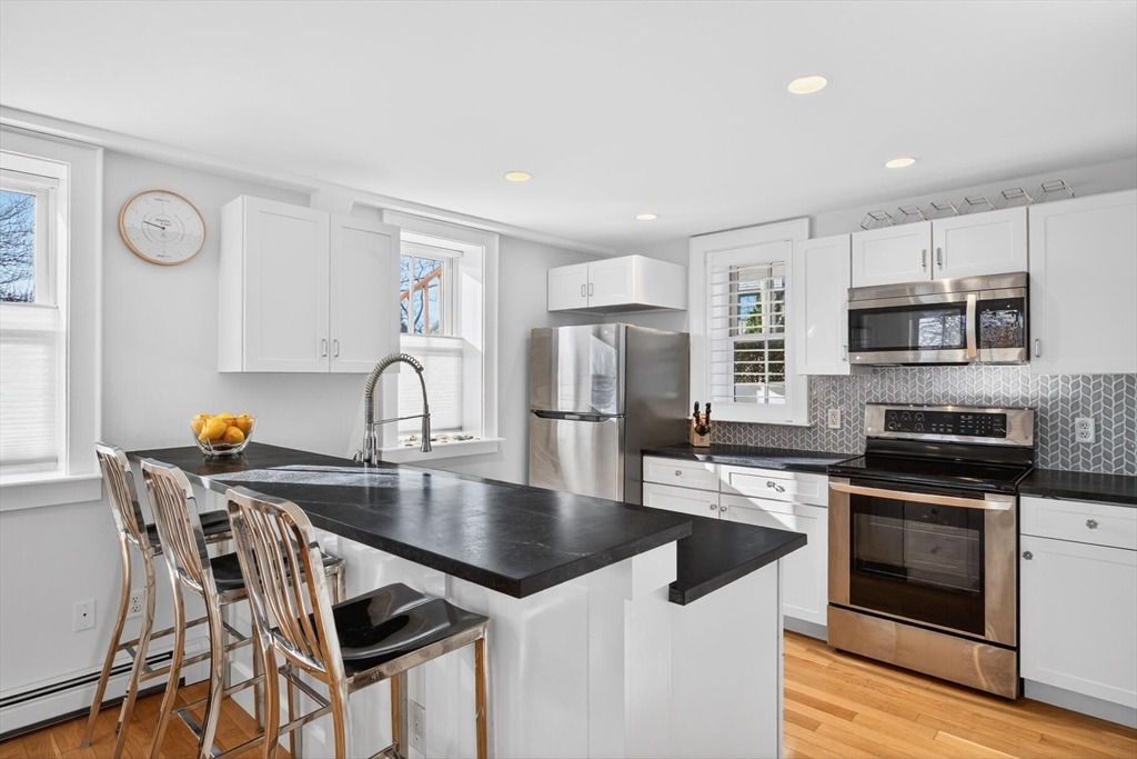 Bradford St, Provincetown, MA 02657 #1