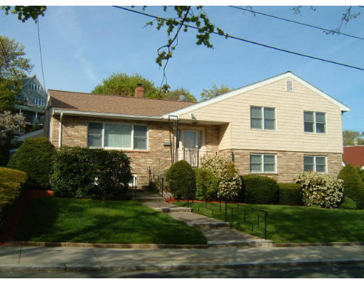 Floyd St, Winthrop, MA 02152 #1