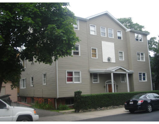 Monadnock St, Dorchester, MA 02125