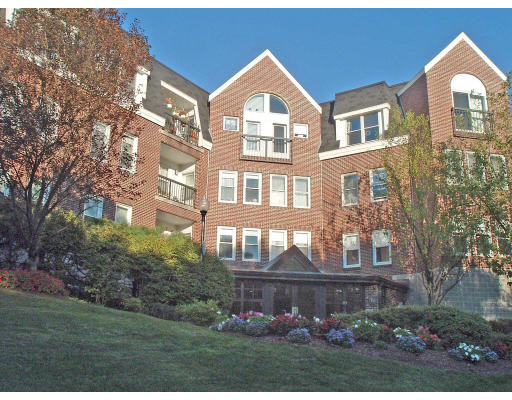 Anderer Ln, West Roxbury, MA 02132 #1