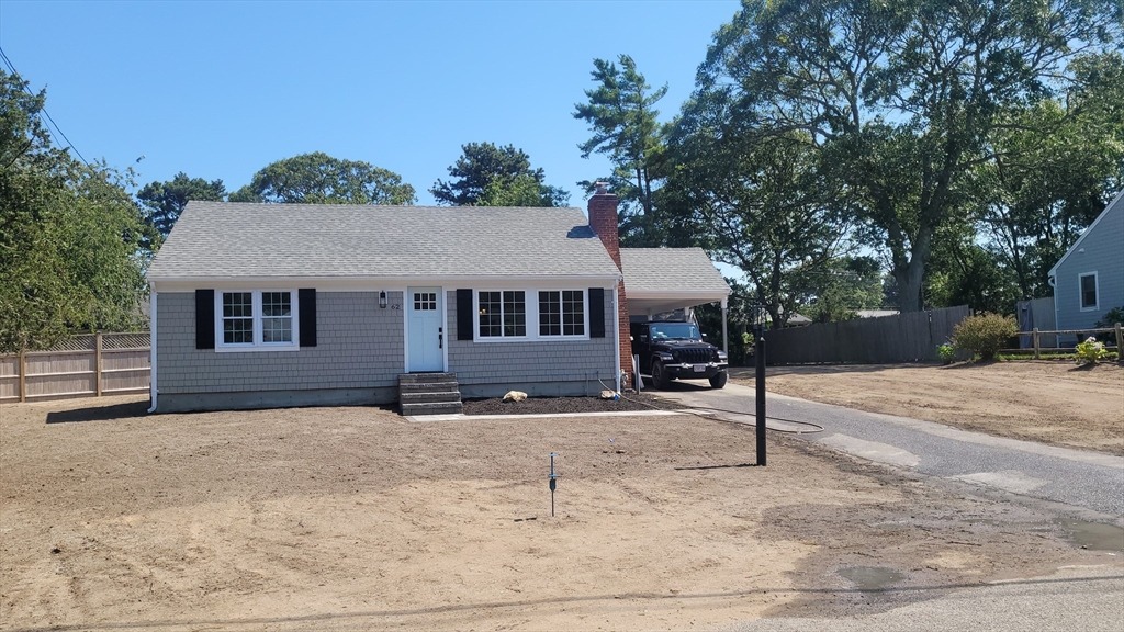 Teal Cir, West Dennis, MA 02670
