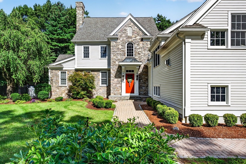 Fox Run Rd, Bolton, MA 01740